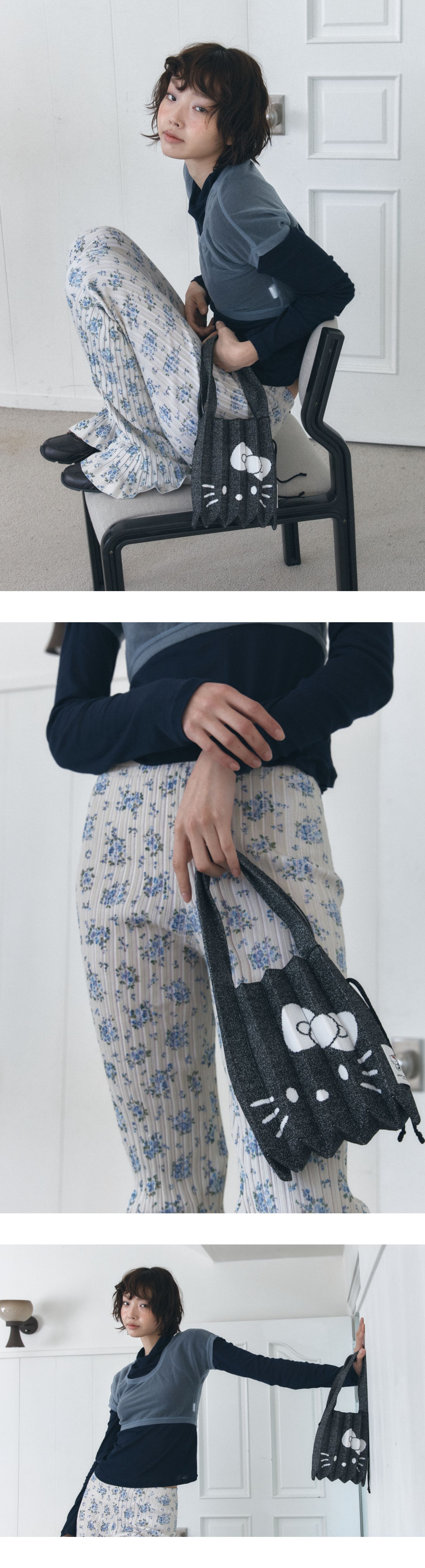 【JOSEPH&STACEY】Lucky Pleats Knit S Starry Hello Kitty Exclusive] Lucky Pleats Knit S Starry Hello Kitty Fancy